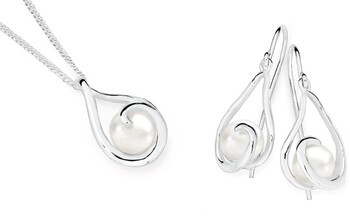 Sterling Silver Freshwater Pearl Set
