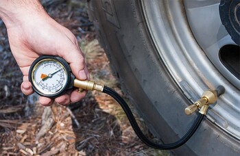 Rough Country Tyre Deflator with Gauge