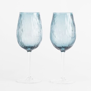 Athena Wine Glasses Set of 2 by M.U.S.E.