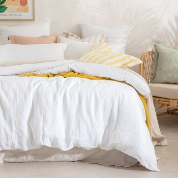 Washed Linen White Quilt Cover Set by M.U.S.E.