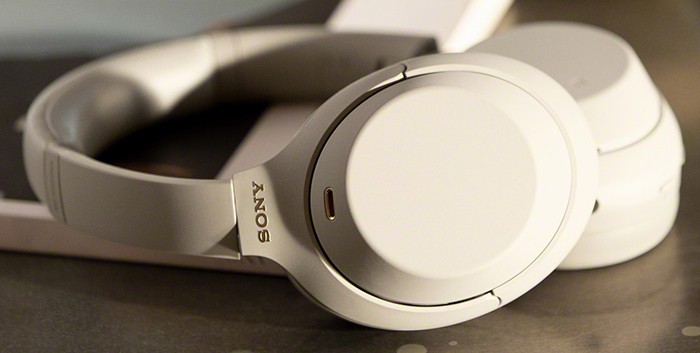 Sony WH-1000XM4 Noise Cancelling Headphones