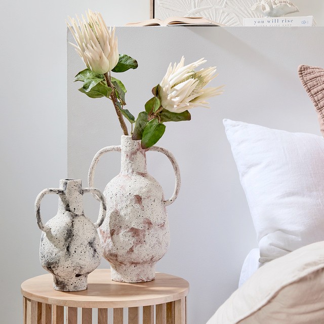 Bobbi Vase by M.U.S.E.