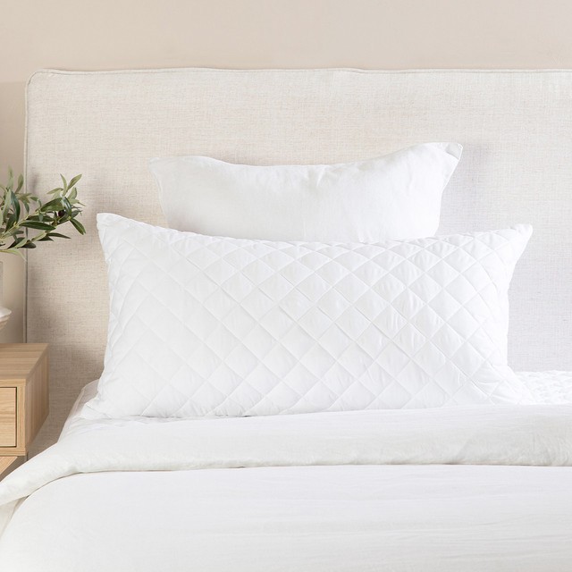 Comfort Science So Soft King Pillow Protector by Hilton
