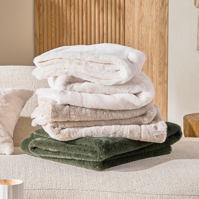 Nevada Faux Rabbit Fur Throw by M.U.S.E.