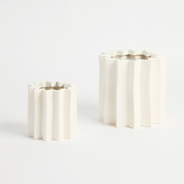 Solace Star Vase by M.U.S.E.