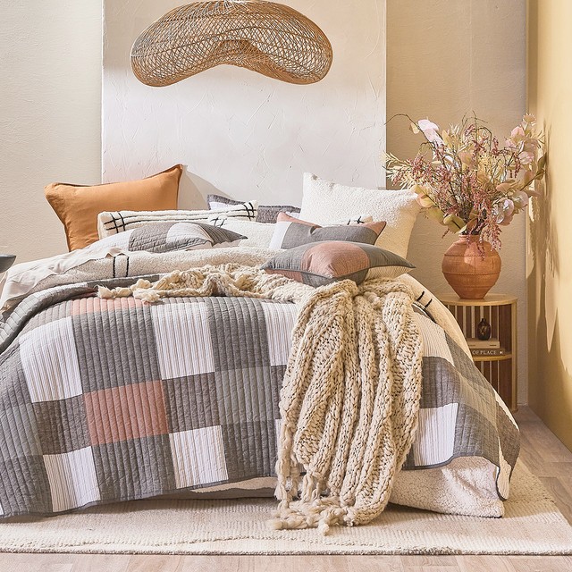 Morissey Coverlet Pack by Habitat