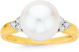 9ct Gold Cultured Freshwater Pearl & Diamond Ring