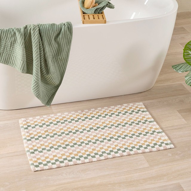 Lola Check Bath Rug by Habitat