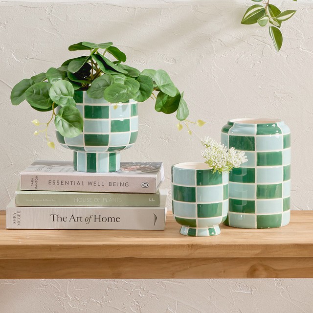 Charlie Check Planter by M.U.S.E.