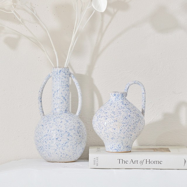 Kris Vase by M.U.S.E.
