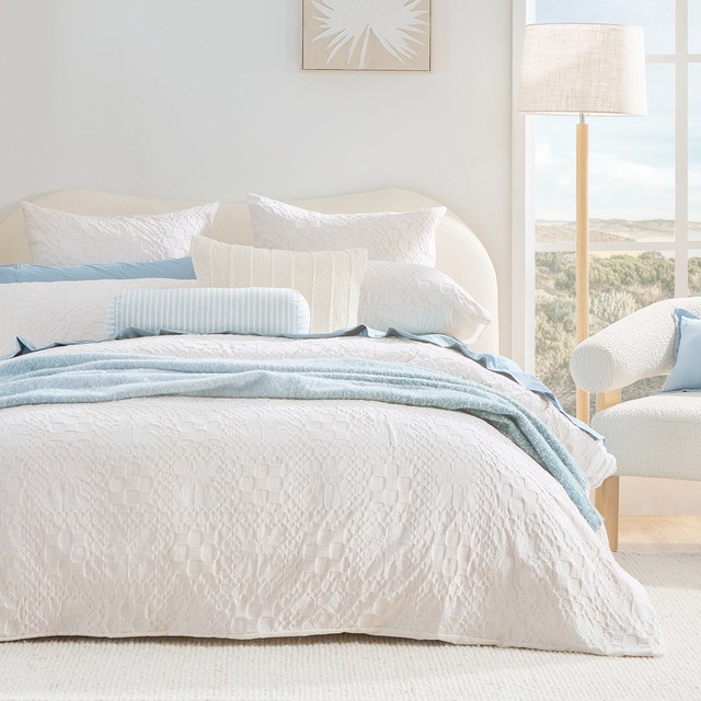 Hollis Palm Quilt Cover Set by Habitat