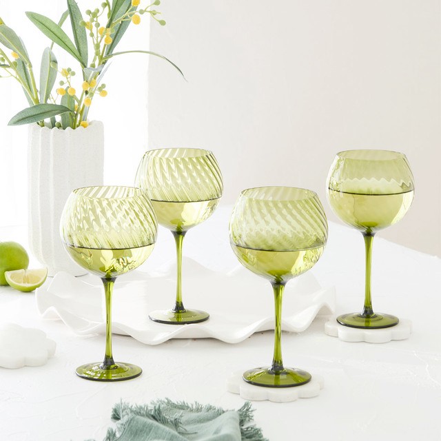 Della Wine Glass 4 Pack by M.U.S.E.