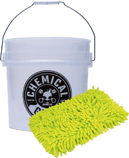 Chemical Guys Ultra Clear Detailing Bucket and Wash Pad