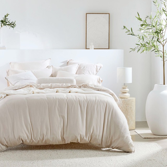 Washed Linen Quilt Cover Set by M.U.S.E.