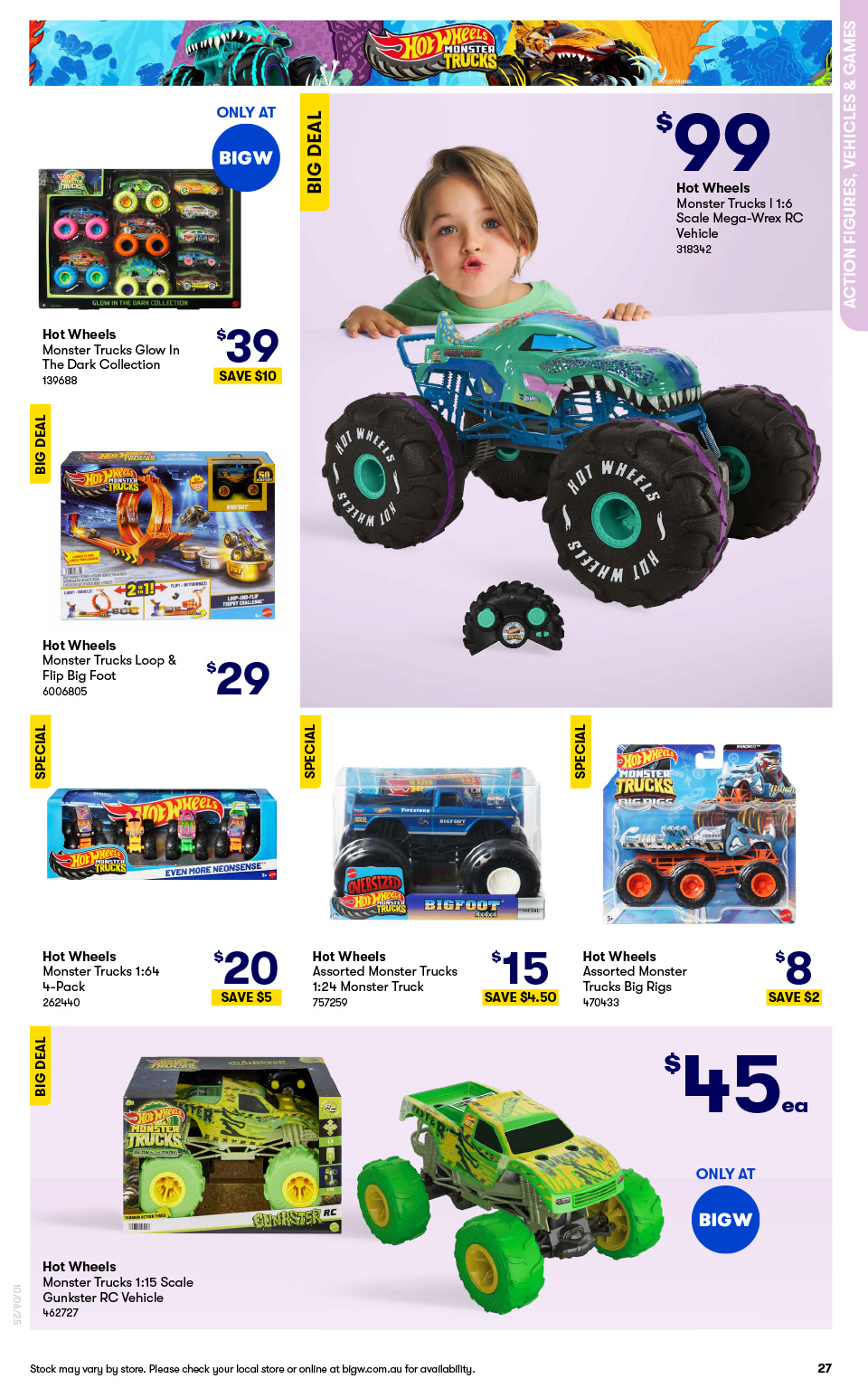 Hot Wheels RacerVerse Barbie 3-Pack