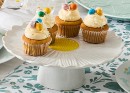 Daisy-Cake-Stand Sale