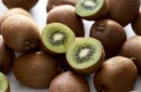Green-Kiwifruit Sale