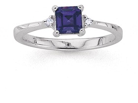 Sterling+Silver+Square+Violet+Cubic+Zirconia+Ring