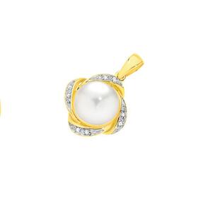 9ct+Gold+Pearl+%26amp%3B+Diamond+Pendant