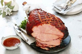 Bangalow-Sweet-Pork-Bone-in-Whole-Leg-Ham on sale
