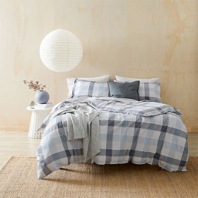 Joey-Flannelette-Quilt-Cover on sale