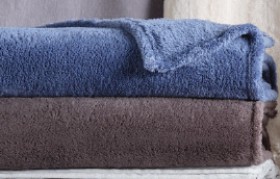 Brampton-House-Teddy-Blanket-180x220cm on sale