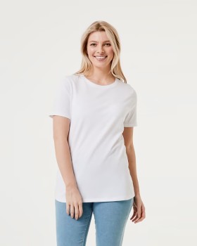 Basic-T-Shirt on sale