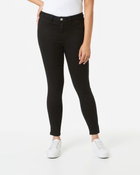 Everyday-Stretch-Jeans on sale