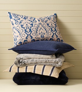 Heritage-Throws on sale