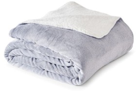 Oscar-Sherpa-Reverse-Blanket-DoubleQueen-Bed-Grey on sale