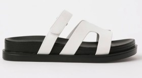 Tokito-Luka-Sandal on sale