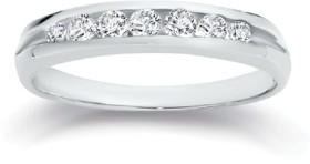 Sterling+Silver+6+Cubic+Zirconia+Channel+Set+Ring