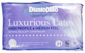 40%25+off+Dunlopillo+Luxurious+Latex+Classic+High+%26amp%3B+Medium+Pillow