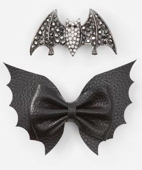 2+Pack+Black+Halloween+Bat+and+Bow+Hair+Clips