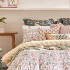 Aisha+Floral+Cushion+by+Habitat