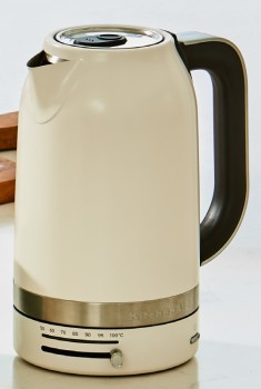 KitchenAid+1.7l+Kettle+in+Porcelain+White