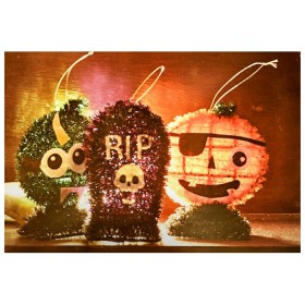 Halloween+Tinsel+Tabletop+%26ndash%3B+Assorted