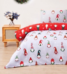 Jolly+%26amp%3B+Joy+Noel+Gnome+Quilt+Cover+Set