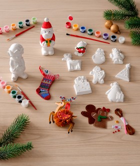 Jolly+%26amp%3B+Joy+Kids+Paint+Your+Own+8+Piece+Craft+Kit