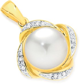 9ct+Gold+Cultured+Freshwater+Pearl+%26amp%3B+Diamond+Pendant