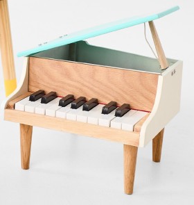 Wooden+Piano