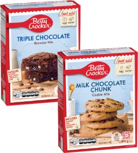 Betty+Crocker+Triple+Chocolate+Fudge+Brownie+Mix+500g+or+Chocolate+Chunk+Cookie+Mix+485g