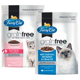 Fussy-Cat-Dry-Cat-Food-450-500g on sale