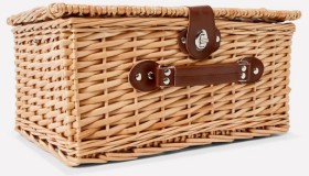 Rattan-Picnic-Set on sale