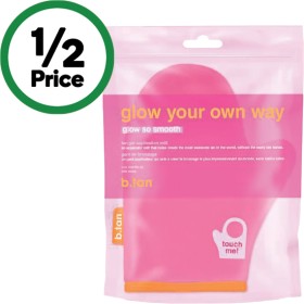 B.tan+Glow+Your+Own+Way+Glow+So+Smooth+Tan+Gel+Mitt