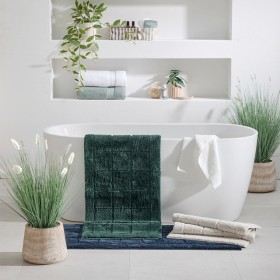 Zoe+Bath+Runner+by+Essentials