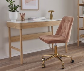 Save+Up+to+%2450+on+Selected+Desks