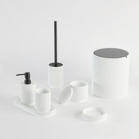 Hugo+Bathroom+Accessories+by+Habitat