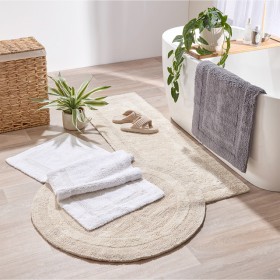 Resort+Reversible+Bath+Runner+by+M.U.S.E.