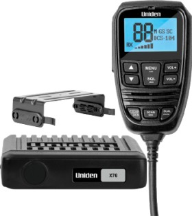 Uniden+5W+80CH+Heavy+Duty+Compact+UHF+CB+Radio+with+Remote+Speaker+Mic